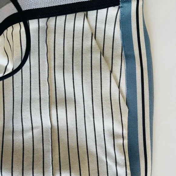 Byron Lars Beauty Mark Blue Pinstripe Crop Pants Size 6 - Picture 4 of 5